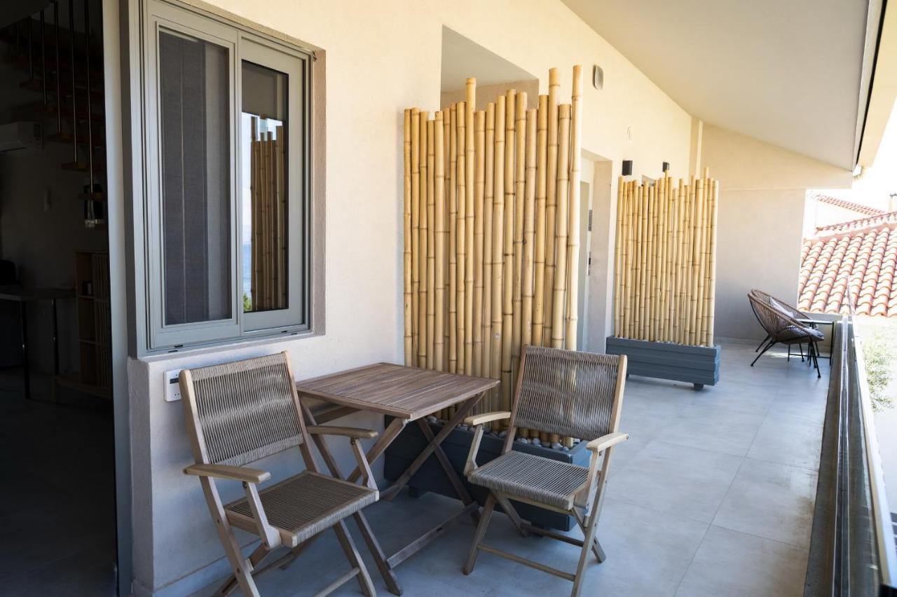 Theros Suites Dhiminio Extérieur photo