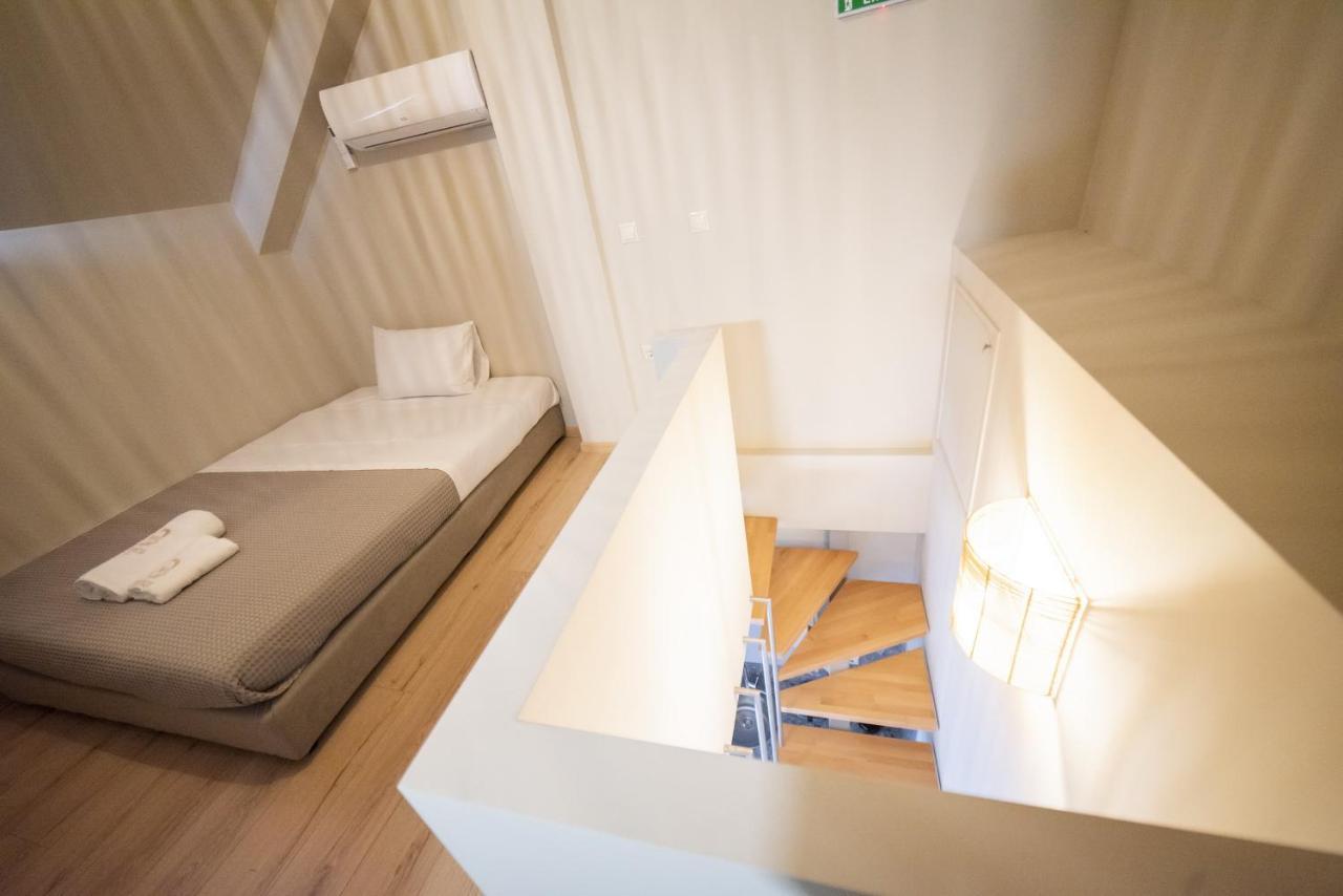 Theros Suites Dhiminio Extérieur photo